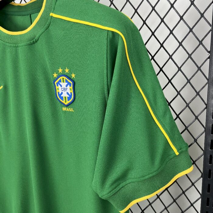Retro Brazil 1998 Goalkeeper Jersey - Image 5