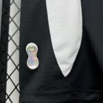 Retro Real Madrid 2006/07 Away Jersey - Image 4