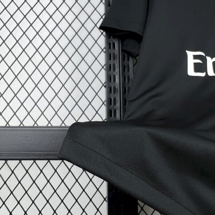 Retro Paris Saint-Germain 2018/19 Third Jersey - Image 5