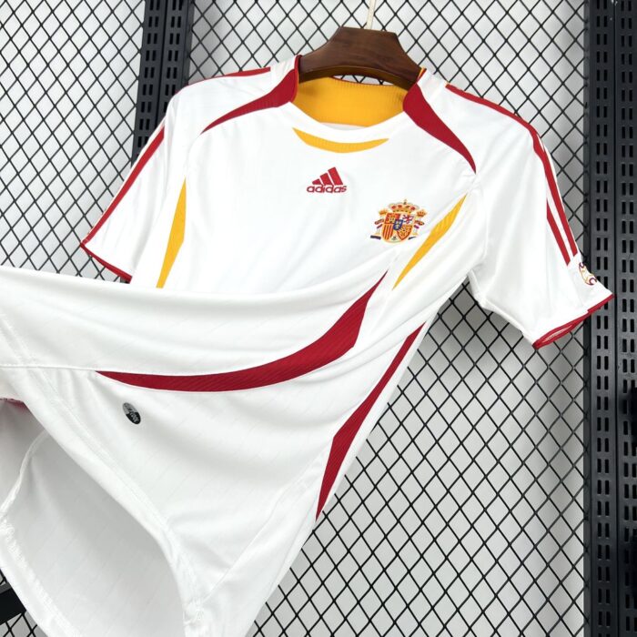 Retro Spain 2006 Away Jersey - Image 4