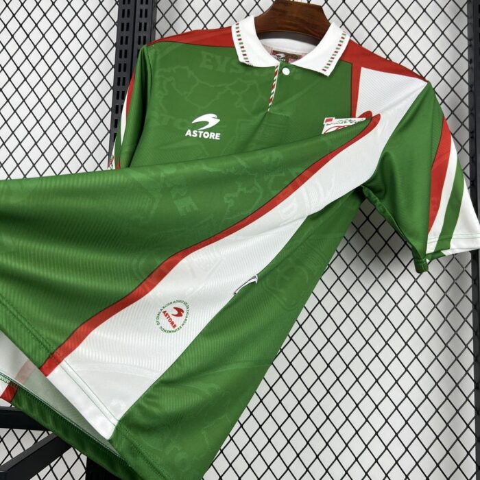 Retro Basque Country 1993/94 Home Jersey - Image 3