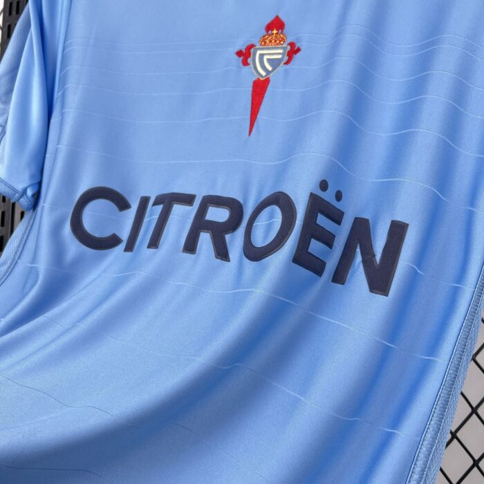 Retro Celta Vigo 2004/05 Home Jersey - Image 4