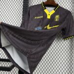 Retro Real Oviedo 1982/84 Home Jersey - Image 3