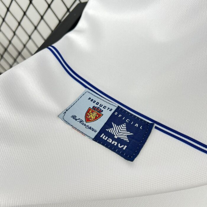 Retro Real Zaragoza 2000/01 Home Jersey - Image 5