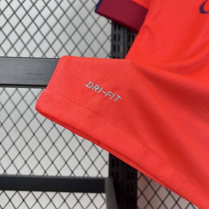 Retro Barcelona 2014/15 Away Jersey - Image 5