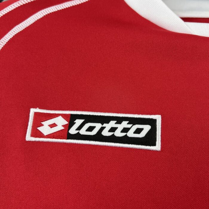 Retro Real Zaragoza 2004/05 Away Jersey - Image 5