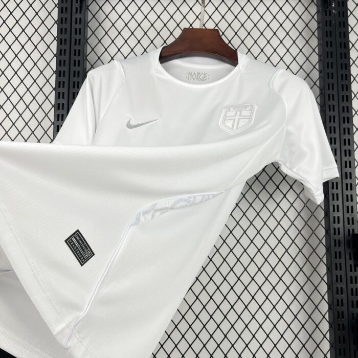 Mens Norway 2026 World Cup Third Jersey - Image 3