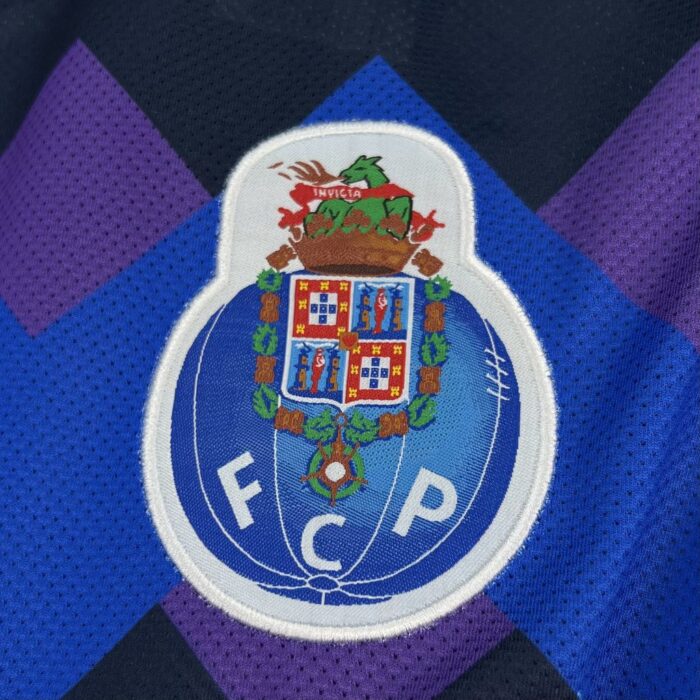 Retro FC Porto 2011/12 Away Jersey - Image 4