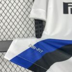 Retro Inter Milan 2011/12 Away Jersey - Image 5