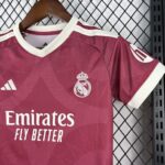 Kids Real Madrid 2026/27 Away Kit - Image 4