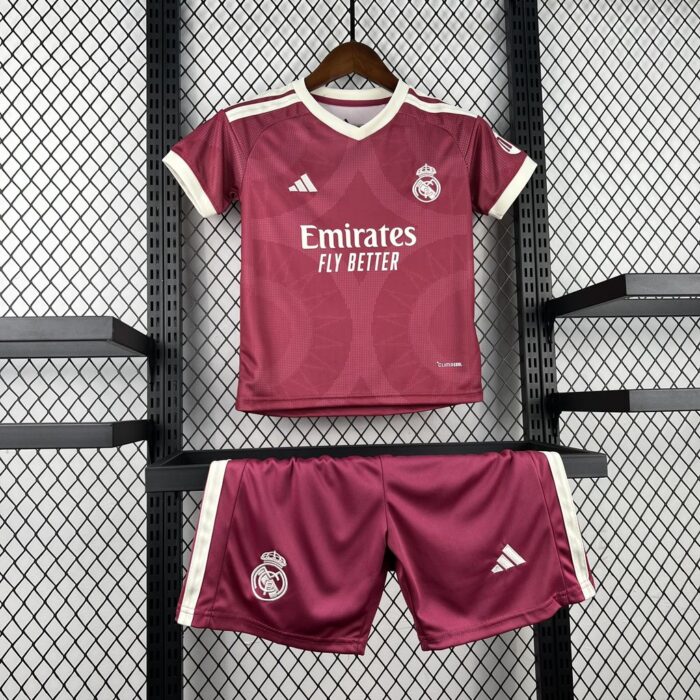 Kids Real Madrid 2026/27 Away Kit - Image 3