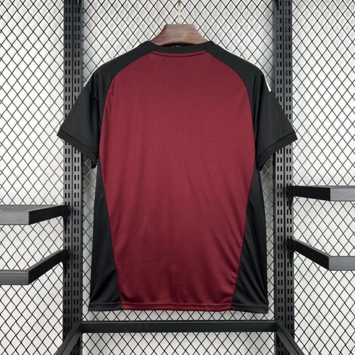 Mens Spain 2026 World Cup Goalkeeper Jersey - Image 2