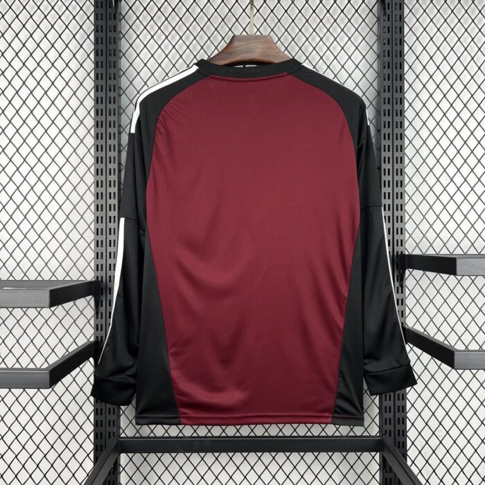 Mens Spain 2026 World Cup Goalkeeper Long Sleeve Jersey - Image 2