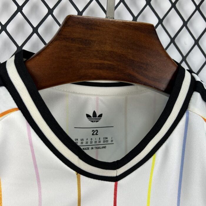 Kids Japan 2026 World Cup Away Kit - Image 5