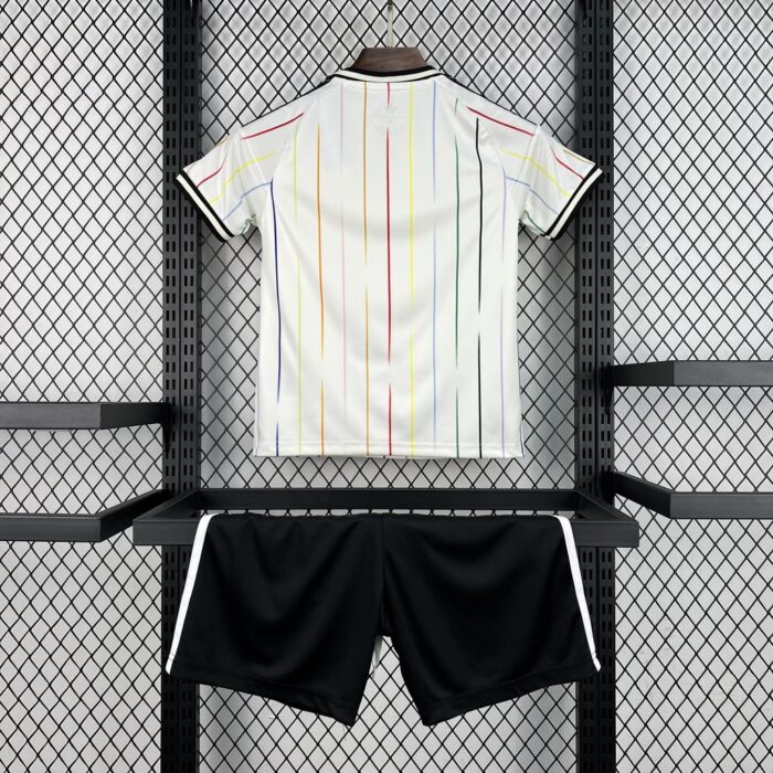 Kids Japan 2026 World Cup Away Kit - Image 2