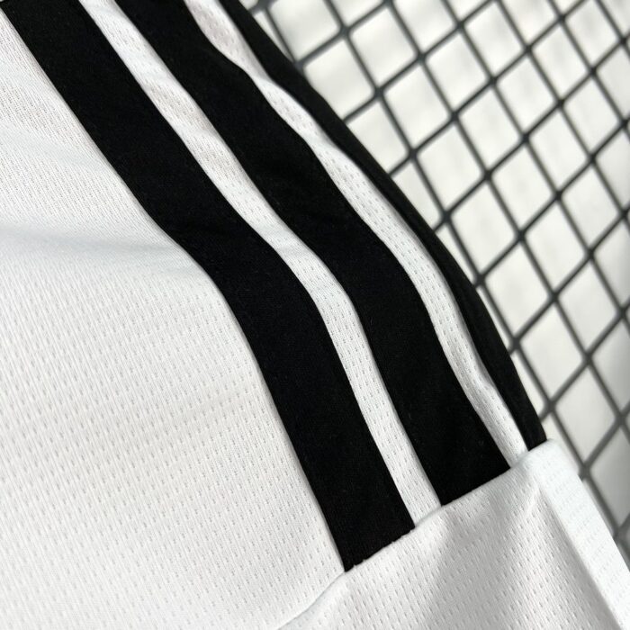 Mens Juventus 2026/27 Home Jersey - Image 4