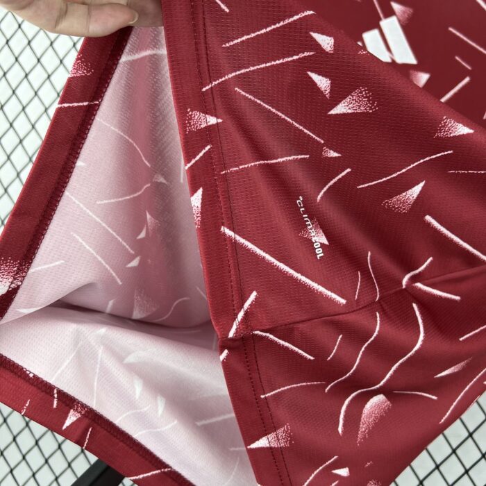 Mens Liverpool 2026/27 Home Long Sleeve Jersey - Image 3