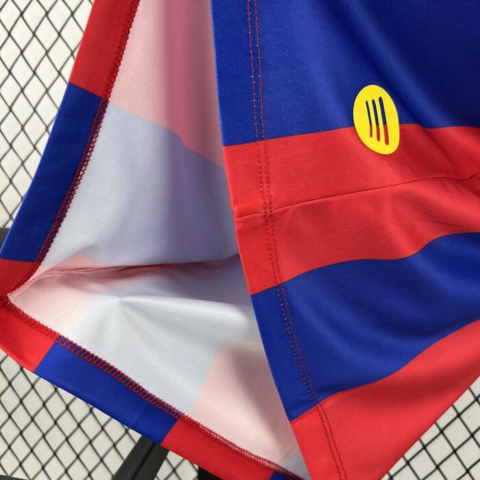 Retro Barcelona x Olivia Rodrigo 2003/04 Home Jersey – view 3