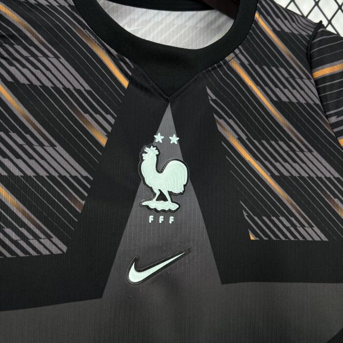 Kids France 2026 World Cup Goalkeeper Kit - Image 5