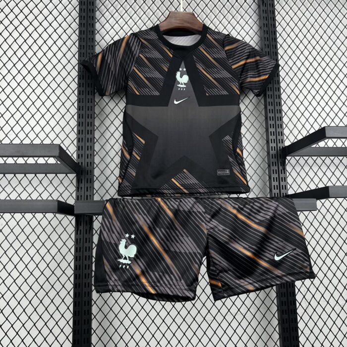 Kids France 2026 World Cup Goalkeeper Kit - Image 3