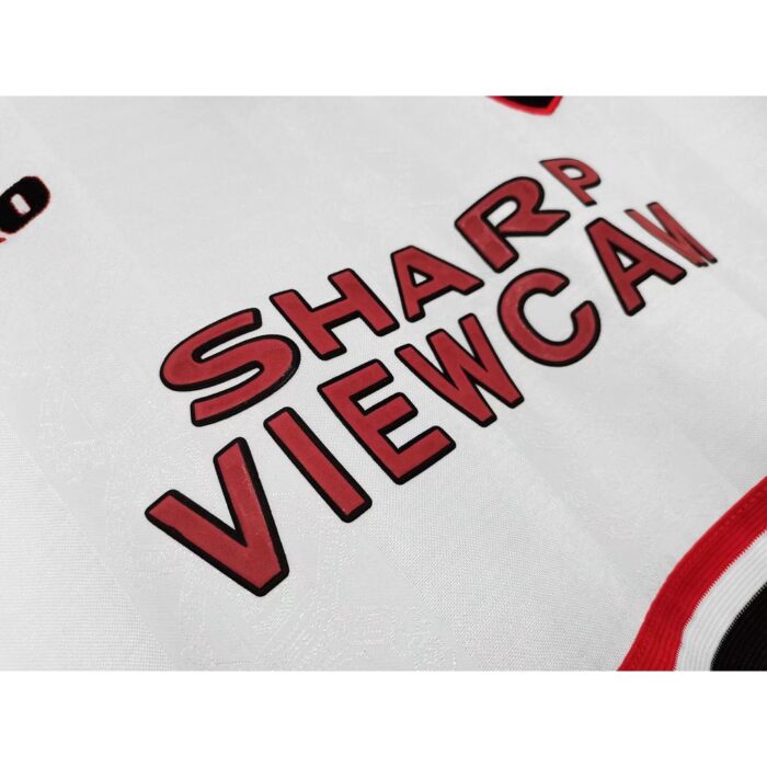 Retro Manchester United 1997/99 Away Long Sleeve Jersey – view 6