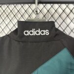 Mens Liverpool 1995/96 Retro Windbreaker – view 6