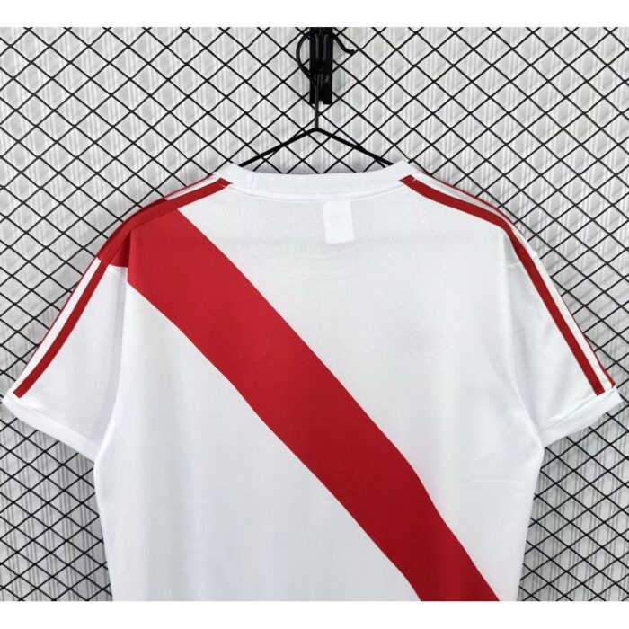 Retro Rayo Vallecano 1977/79 Home Jersey – view 6