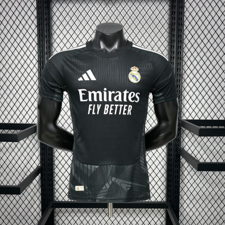 Mens Real Madrid 2026/27 Goalkeeper Jersey Player Version