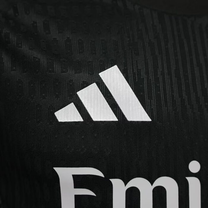 Mens Real Madrid 2026/27 Goalkeeper Jersey Player Version – view 3