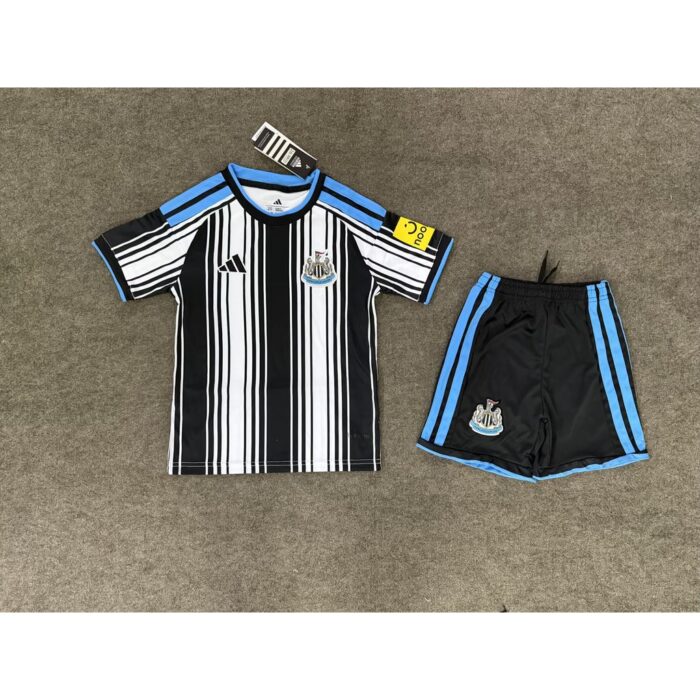 Kids Newcastle United 2026/27 Home Kit – view 5