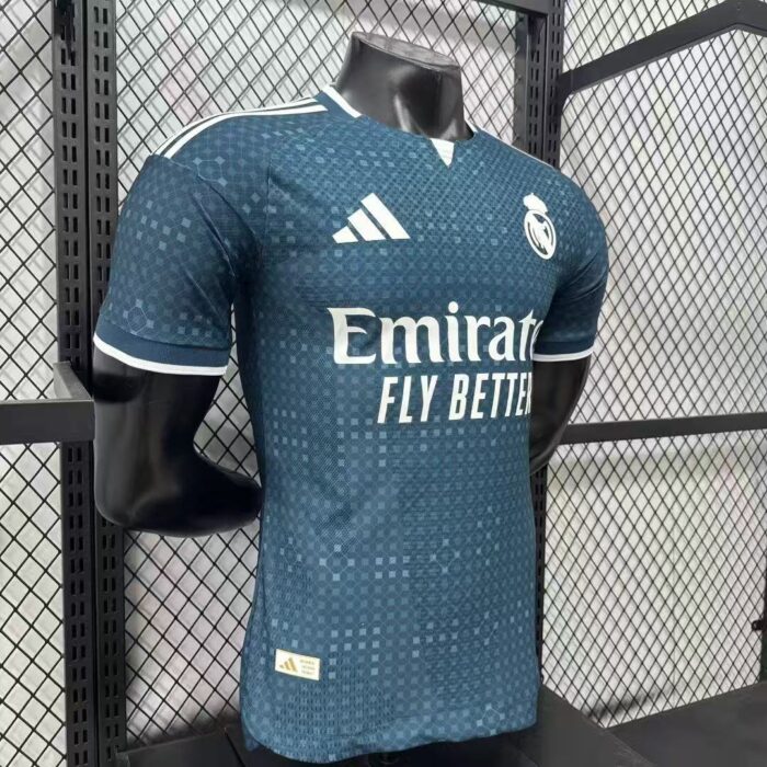 Mens Real Madrid 2026/27 Away Jersey Player Version – view 6