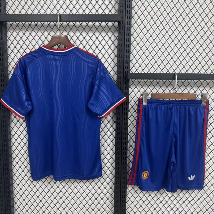 Kids Manchester United 2026/27 Away Kit – view 3