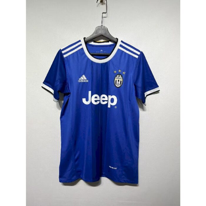 Retro Juventus 2016/17 Away Jersey – view 3