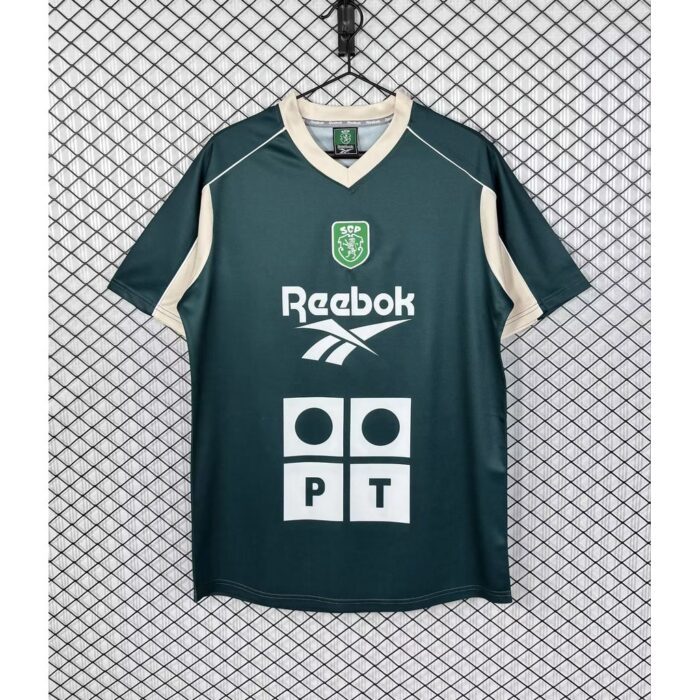 Retro Sporting CP 2000/01 Pre-Match Jersey – view 3