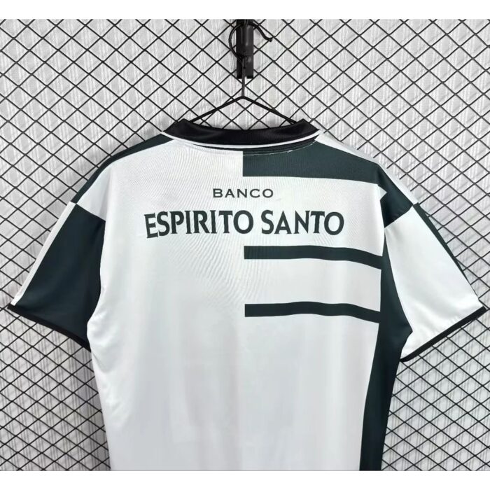 Retro Sporting CP 2002/03 Third Jersey – view 5
