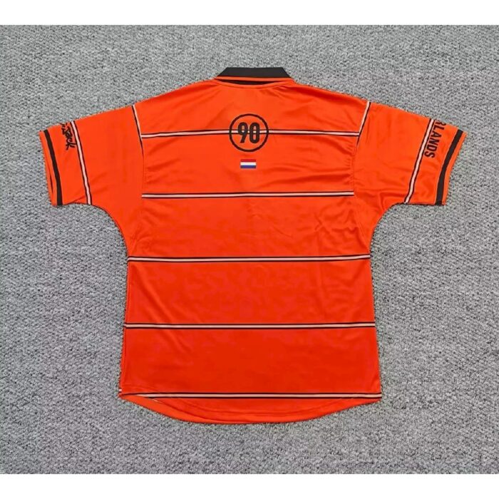 Retro Travis Scott Cactus Jack x Nike Netherlands 2000 Total 90 Jersey – view 6