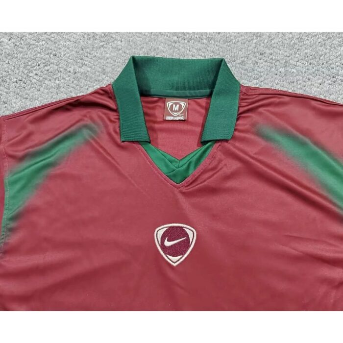 Retro Travis Scott Cactus Jack x Nike Portugal 2000 Total 90 Jersey – view 5