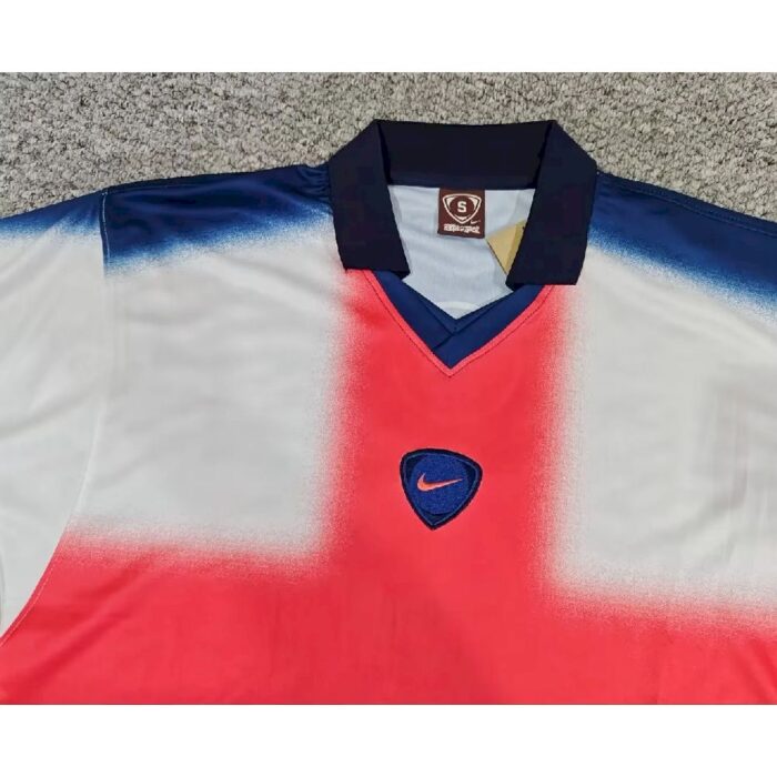 Retro Travis Scott Cactus Jack x Nike England 2000 Total 90 Jersey – view 5