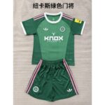 Kids Newcastle United 2026/27 Goalkeeper Kit – view 4