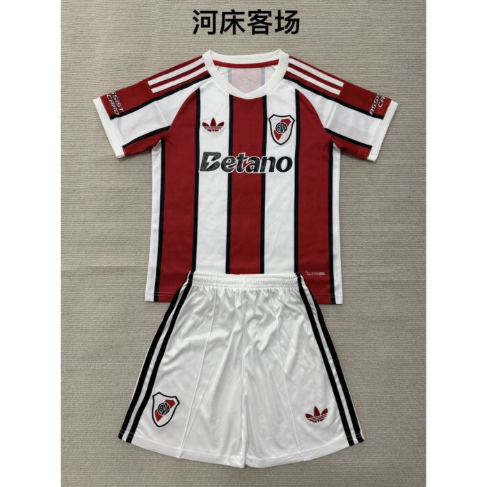 Kids River Plate 2026/27 Home Kit – view 5