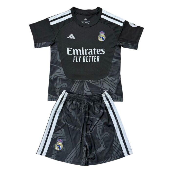 Kids Real Madrid 2026/27 Goalkeeper Kit – view 4