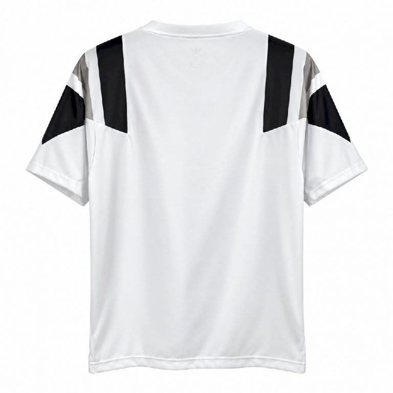 Mens Juventus 2026/27 EQT Jersey – view 2
