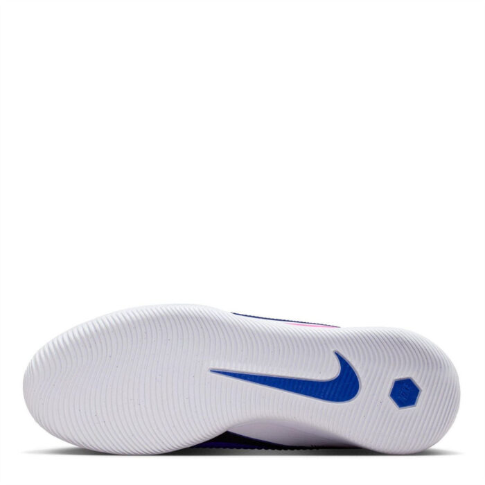 Nike Phantom 6 Low Textured Lace Up Road Junior Indoor Football Boots – view 3