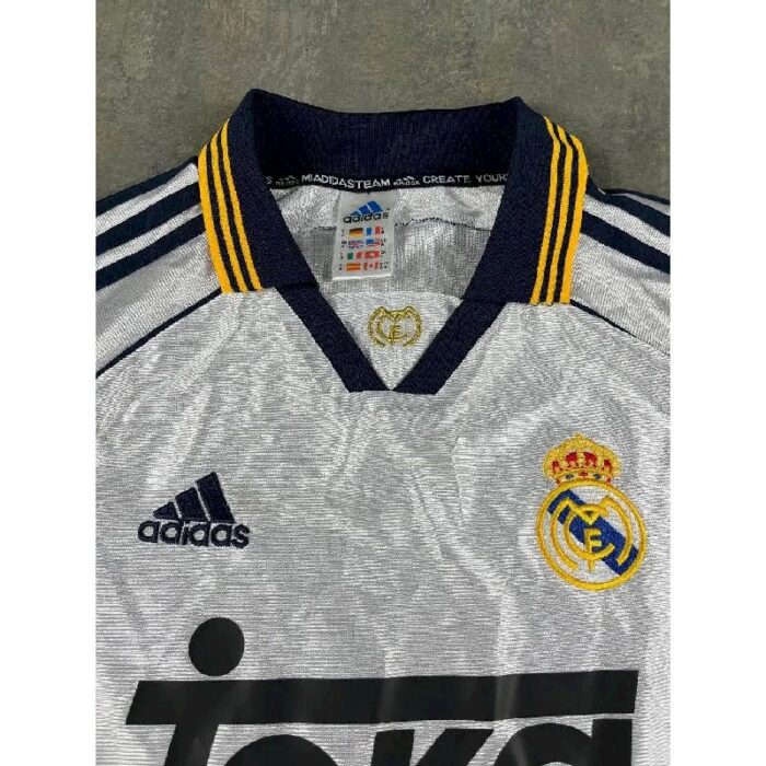 Retro Real Madrid 1998/00 Home Long Sleeve Jersey - Image 2