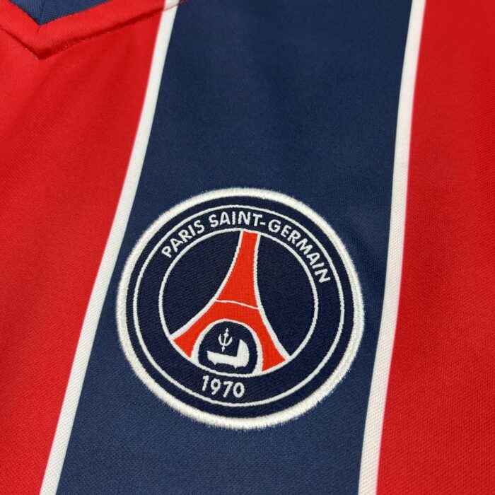 Retro Paris Saint-Germain 2004/05 Away Jersey 4