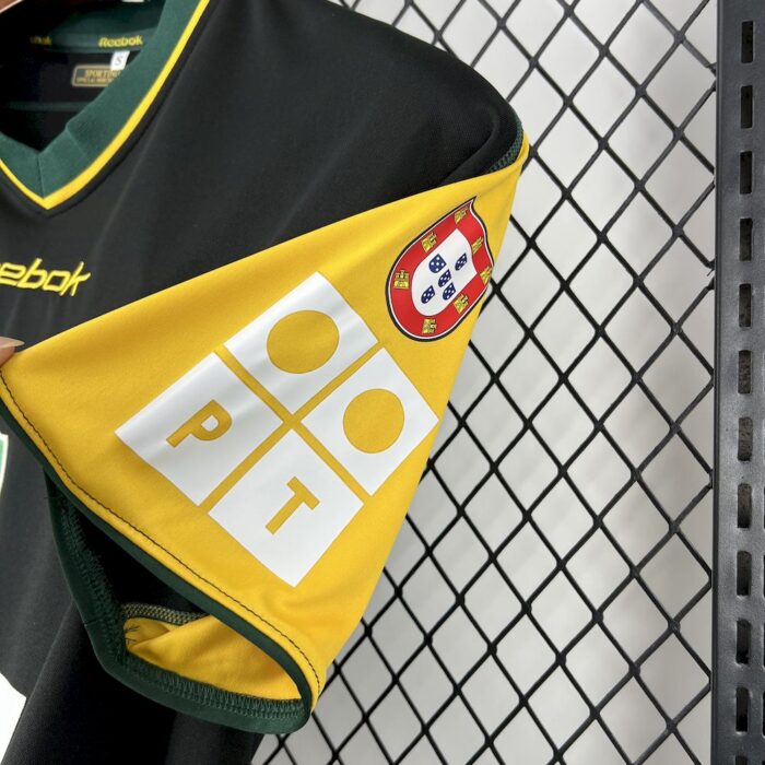 Retro Sporting CP 2002/03 Away Jersey 3