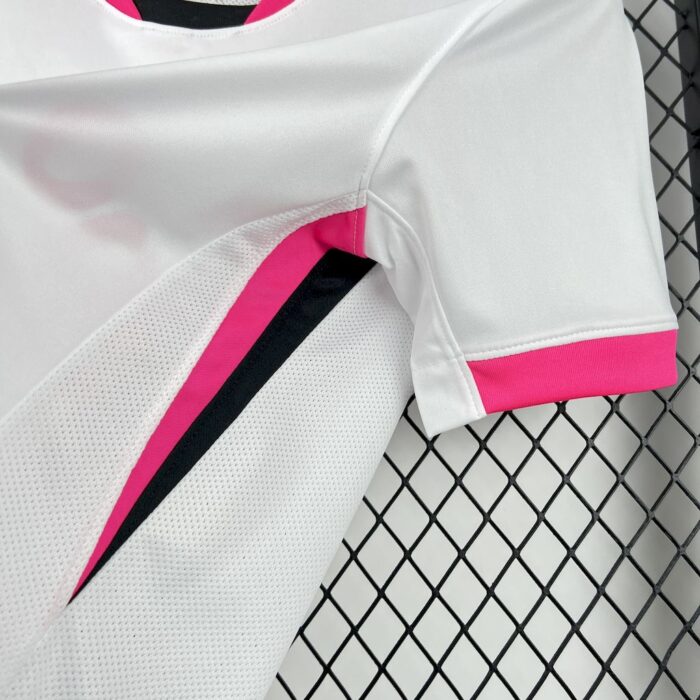 Mens Sporting CP 2025/26 Pink October Jersey 4