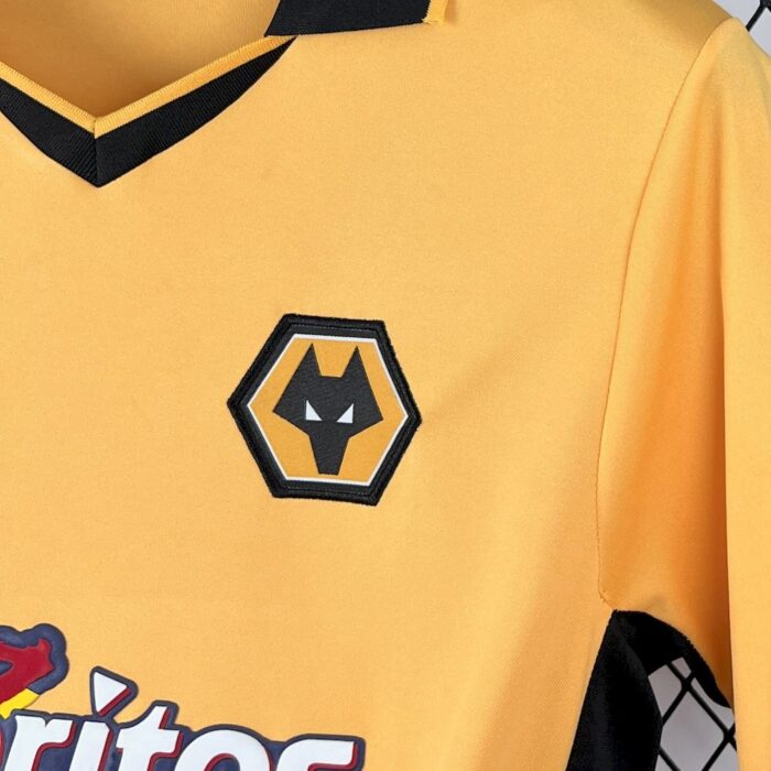 Retro Wolves 2003/04 Home Jersey 4