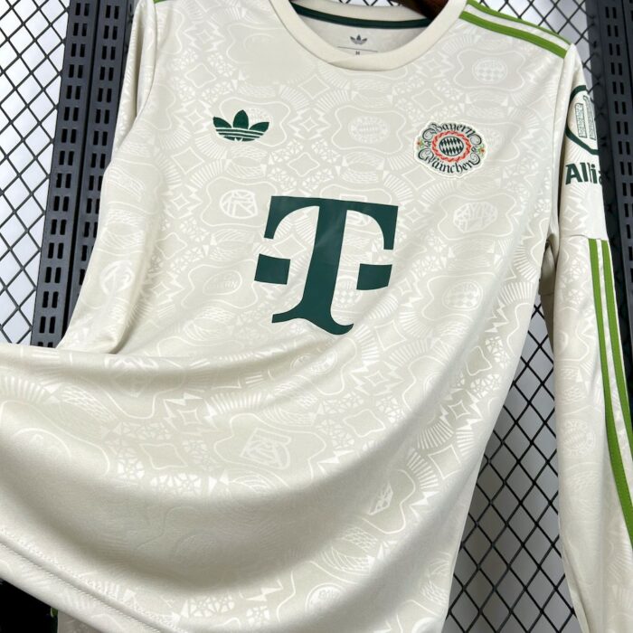 Mens Bayern Munich 2025/26 Oktoberfest Long Sleeve Jersey 2