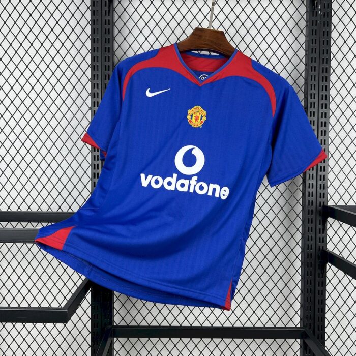 Retro Manchester United 2005/06 Away Jersey 7